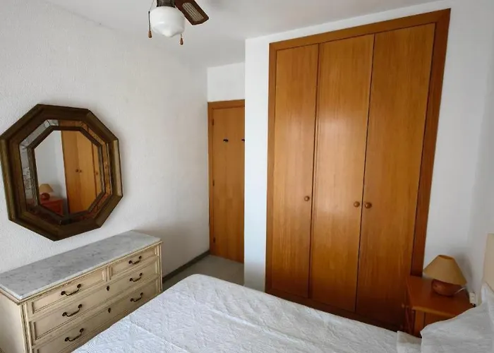 Austral 5 *