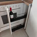 Austral 5 דירה קמברילס