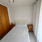 Austral 5 דירה קמברילס